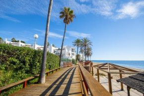 Гостиница Cubo's Apartamento Tarajes La Cala  Ла Кала Де Михас